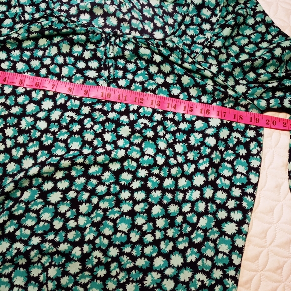 Loft Top - Picture 5 of 9